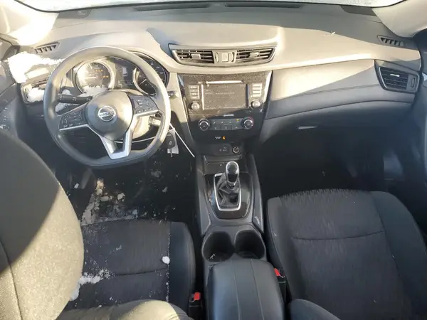 5N1AT2MV9JC806086 2018 NISSAN ROGUE - Image 8