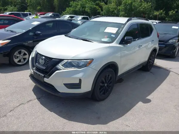 5N1AT2MV9JC816035 2018 NISSAN ROGUE - Image 2