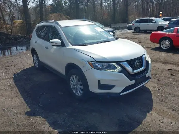5N1AT2MV9JC819419 2018 NISSAN ROGUE - Image 1