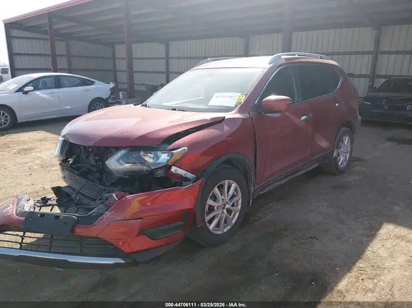 5N1AT2MV9JC819453 2018 NISSAN ROGUE - Image 2
