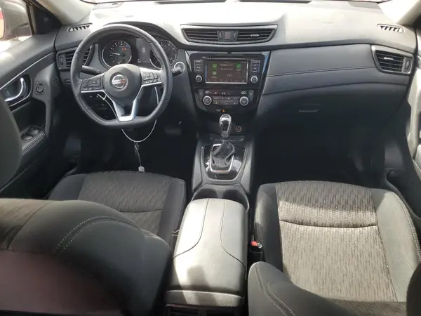 5N1AT2MV9JC824927 2018 NISSAN ROGUE - Image 8