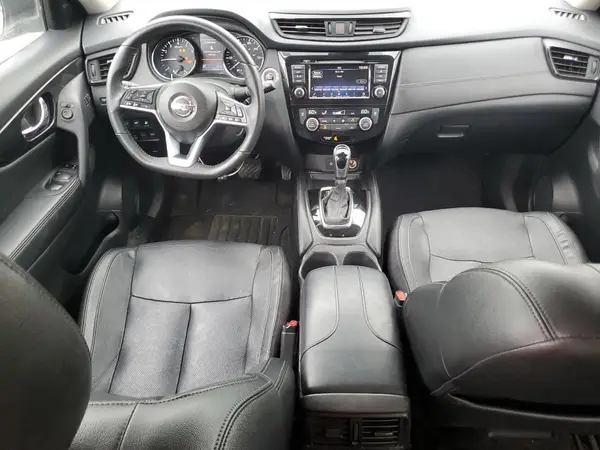 5N1AT2MV9JC828072 2018 NISSAN ROGUE - Image 8