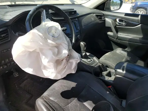 5N1AT2MV9JC828427 2018 NISSAN ROGUE - Image 8