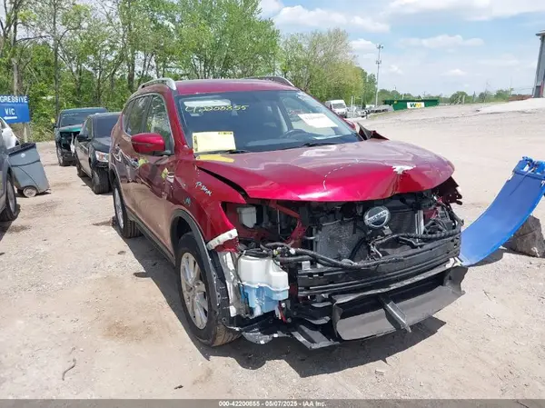 5N1AT2MV9JC841632 2018 NISSAN ROGUE - Image 1
