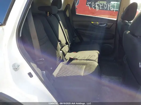 5N1AT2MV9JC849746 2018 NISSAN ROGUE - Image 8