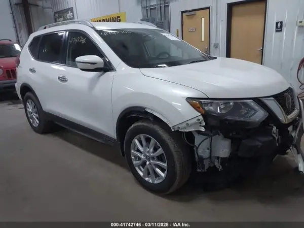 5N1AT2MV9KC709391 2019 NISSAN ROGUE - Image 1