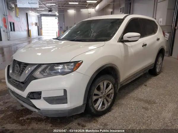 5N1AT2MV9KC712579 2019 NISSAN ROGUE - Image 2