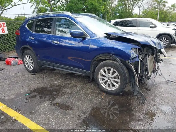 5N1AT2MV9KC717409 2019 NISSAN ROGUE - Image 1