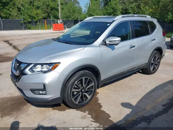 5N1AT2MV9KC735215 2019 NISSAN ROGUE - Image 2