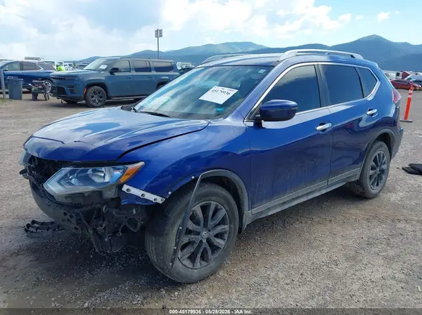 5N1AT2MV9KC735425 2019 NISSAN ROGUE - Image 2