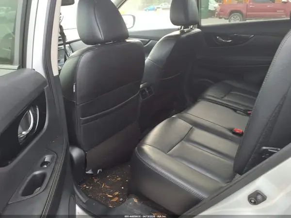 5N1AT2MV9KC749180 2019 NISSAN ROGUE - Image 8
