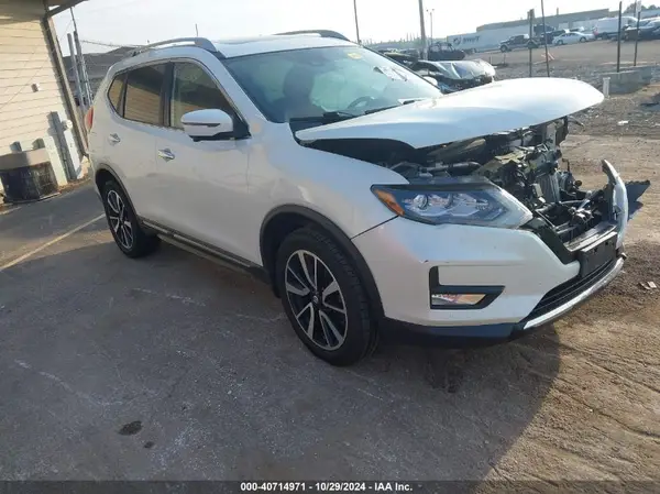 5N1AT2MV9KC757991 2019 NISSAN ROGUE - Image 1