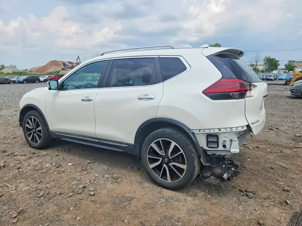 5N1AT2MV9KC758347 2019 NISSAN ROGUE - Image 2