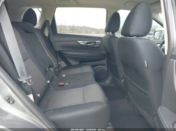 5N1AT2MV9KC759840 2019 NISSAN ROGUE - Image 8