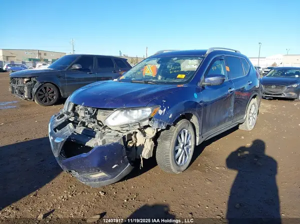 5N1AT2MV9KC762365 2019 NISSAN ROGUE - Image 2