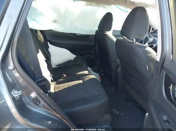 5N1AT2MV9KC769218 2019 NISSAN ROGUE - Image 8
