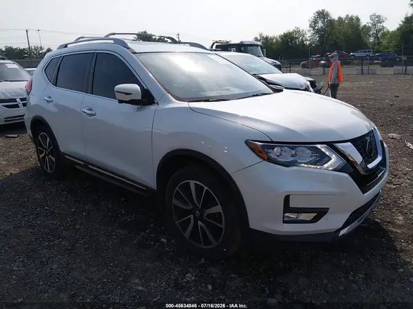 5N1AT2MV9KC771485 2019 NISSAN ROGUE - Image 1