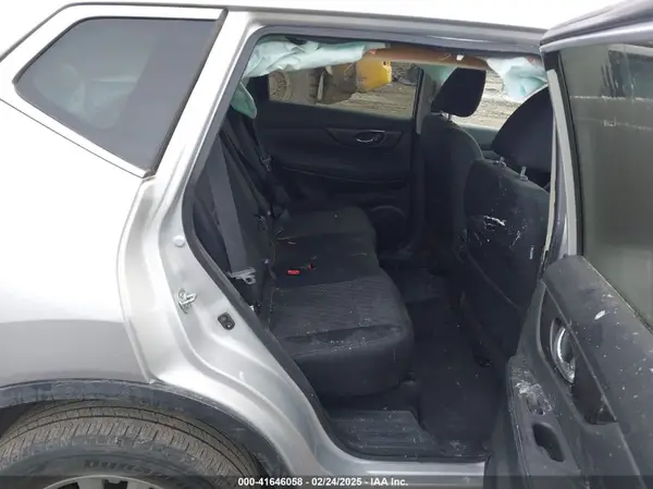 5N1AT2MV9KC772619 2019 NISSAN ROGUE - Image 8