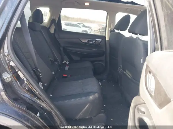 5N1AT2MV9KC777576 2019 NISSAN ROGUE - Image 8