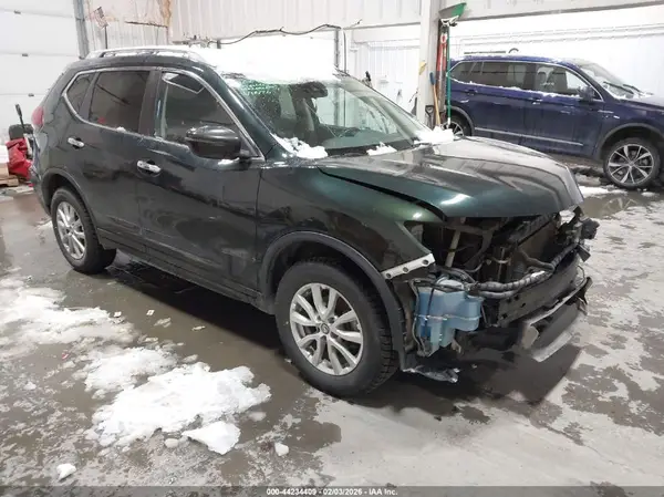 5N1AT2MV9KC781739 2019 NISSAN ROGUE - Image 1