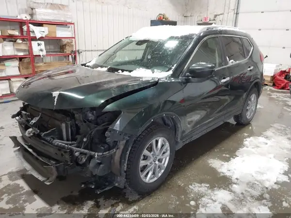 5N1AT2MV9KC781739 2019 NISSAN ROGUE - Image 2