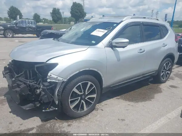 5N1AT2MV9KC787900 2019 NISSAN ROGUE - Image 2