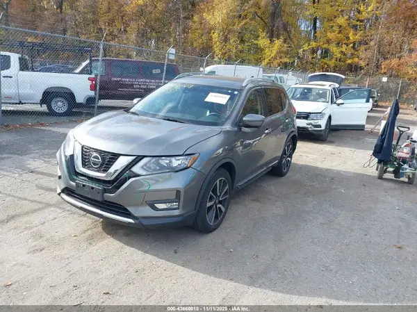 5N1AT2MV9KC789551 2019 NISSAN ROGUE - Image 2