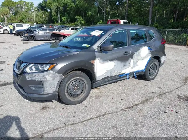 5N1AT2MV9KC795785 2019 NISSAN ROGUE - Image 2