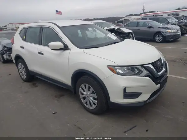 5N1AT2MV9KC797312 2019 NISSAN ROGUE - Image 1