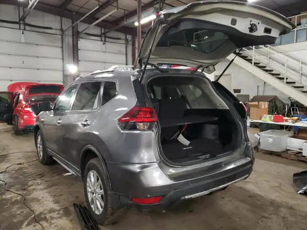 5N1AT2MV9KC802329 2019 NISSAN ROGUE - Image 2