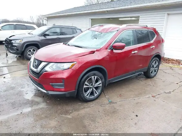 5N1AT2MV9KC826209 2019 NISSAN ROGUE - Image 2
