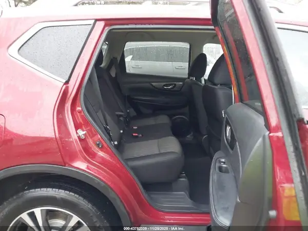 5N1AT2MV9KC826209 2019 NISSAN ROGUE - Image 8