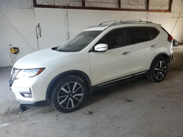 5N1AT2MV9LC715063 2020 NISSAN ROGUE - Image 1