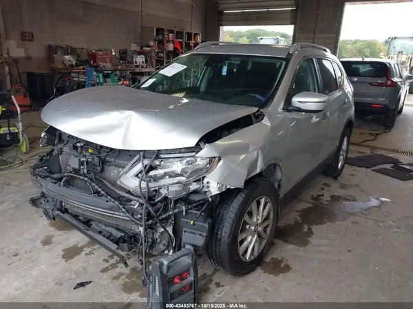 5N1AT2MV9LC722384 2020 NISSAN ROGUE - Image 2