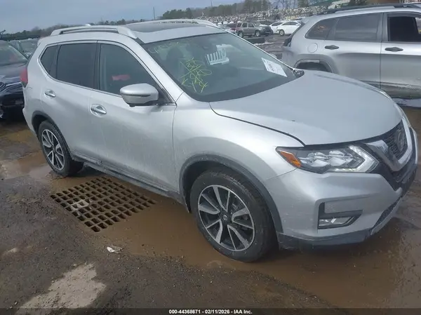 5N1AT2MV9LC724152 2020 NISSAN ROGUE - Image 1