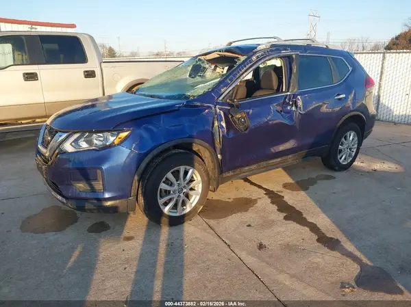 5N1AT2MV9LC735572 2020 NISSAN ROGUE - Image 2