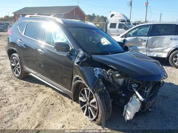 5N1AT2MV9LC772587 2020 NISSAN ROGUE - Image 1
