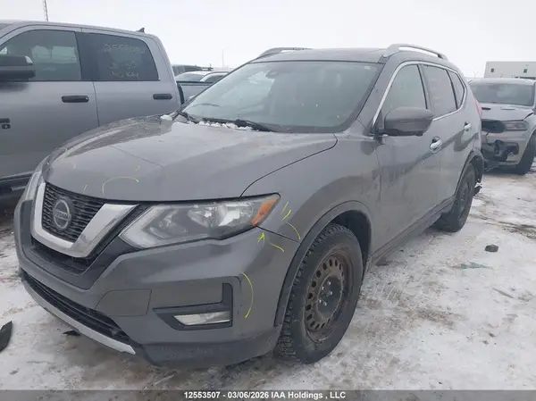 5N1AT2MV9LC773853 2020 NISSAN ROGUE - Image 2