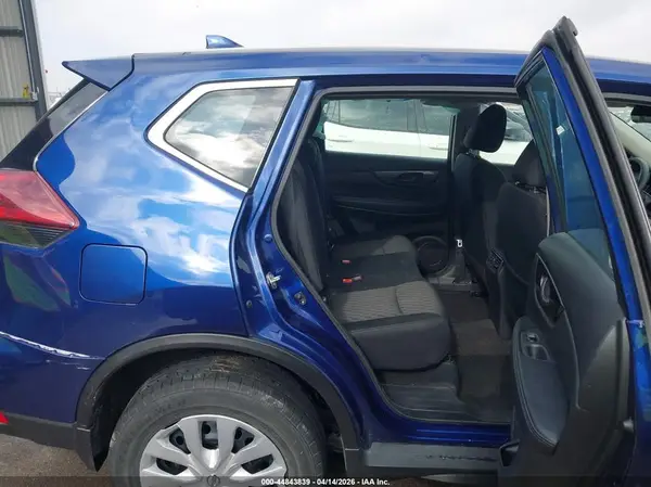 5N1AT2MV9LC801473 2020 NISSAN ROGUE - Image 8