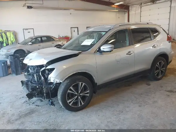 5N1AT2MV9LC816927 2020 NISSAN ROGUE - Image 2