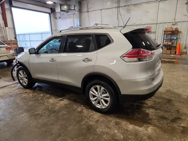 5N1AT2MVXGC739765 2016 NISSAN ROGUE - Image 2