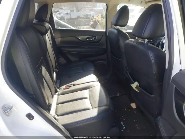 5N1AT2MVXGC742763 2016 NISSAN ROGUE - Image 8