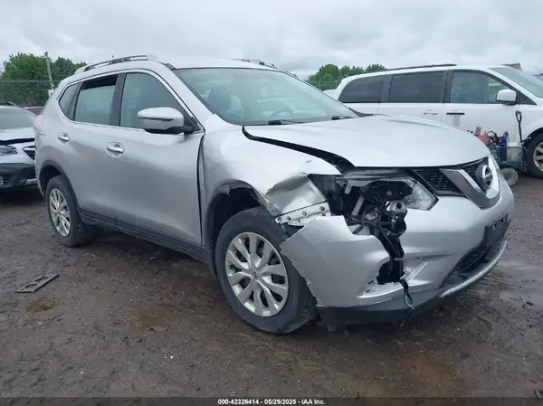 5N1AT2MVXGC750975 2016 NISSAN ROGUE - Image 1