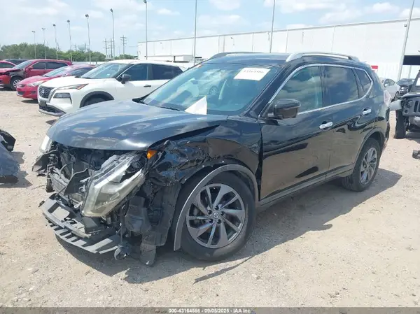 5N1AT2MVXGC789565 2016 NISSAN ROGUE - Image 2