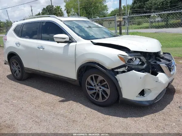 5N1AT2MVXGC790294 2016 NISSAN ROGUE - Image 1