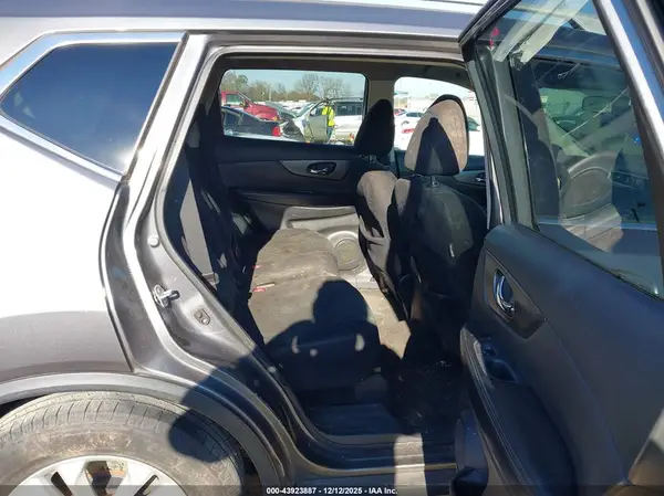 5N1AT2MVXGC796872 2016 NISSAN ROGUE - Image 8