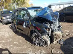 5N1AT2MVXGC809829 2016 NISSAN ROGUE