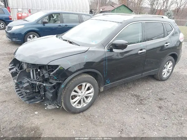 5N1AT2MVXGC812097 2016 NISSAN ROGUE - Image 2
