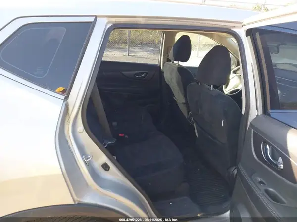 5N1AT2MVXGC819423 2016 NISSAN ROGUE - Image 8