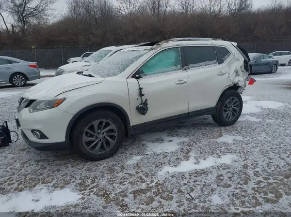 5N1AT2MVXGC830812 2016 NISSAN ROGUE - Image 2